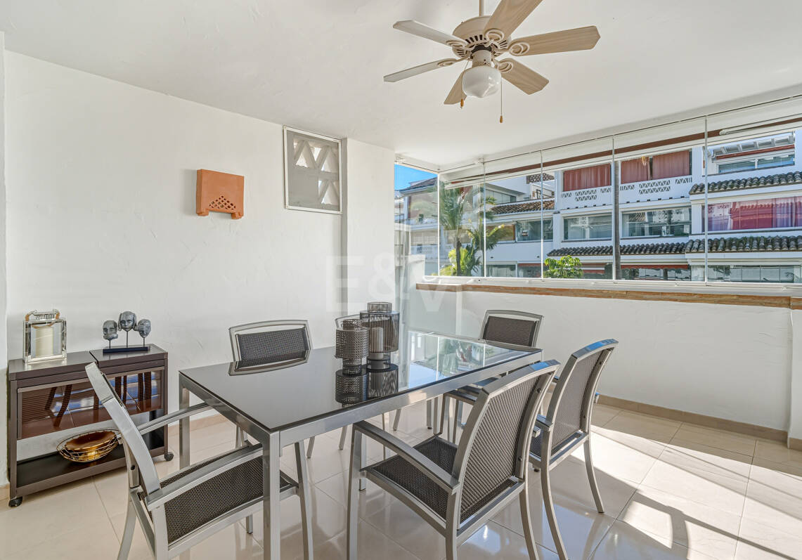 3 bedrooms Frontline Beach Apartment in Las Cañas Beach, Marbella Golden Mile