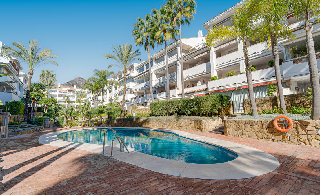 Appartement à vendre en Beach Side Golden Mile, Marbella Golden Mile avec 3 chambres, 2 salles de bains et a...