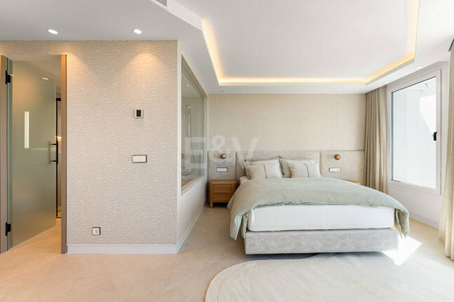 Duplex à vendre en Beach Side Golden Mile, Marbella Golden Mile