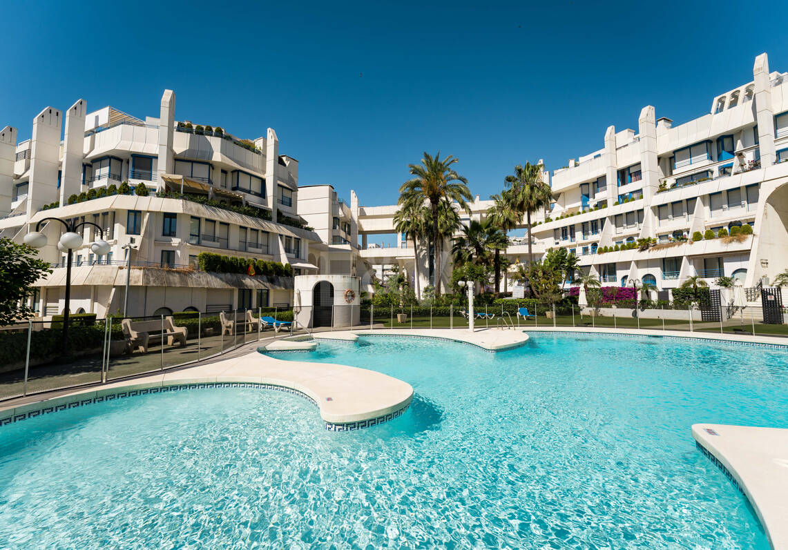 Duplex à vendre en Beach Side Golden Mile, Marbella Golden Mile