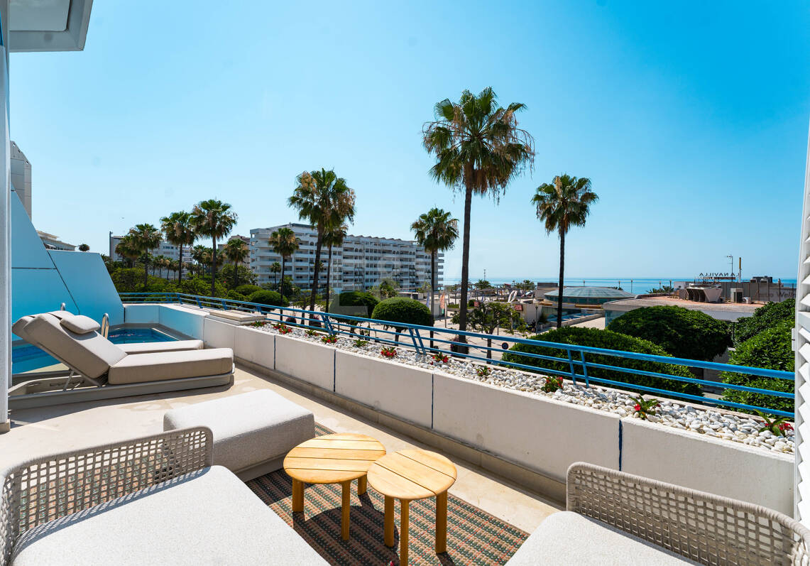 Duplex à vendre en Beach Side Golden Mile, Marbella Golden Mile