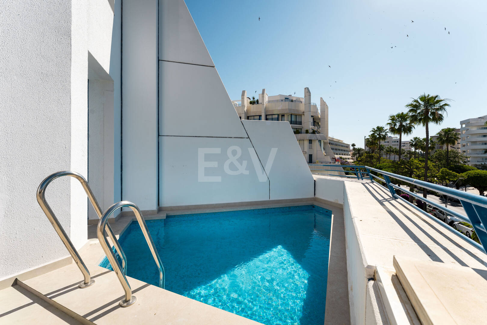Duplex à vendre en Beach Side Golden Mile, Marbella Golden Mile