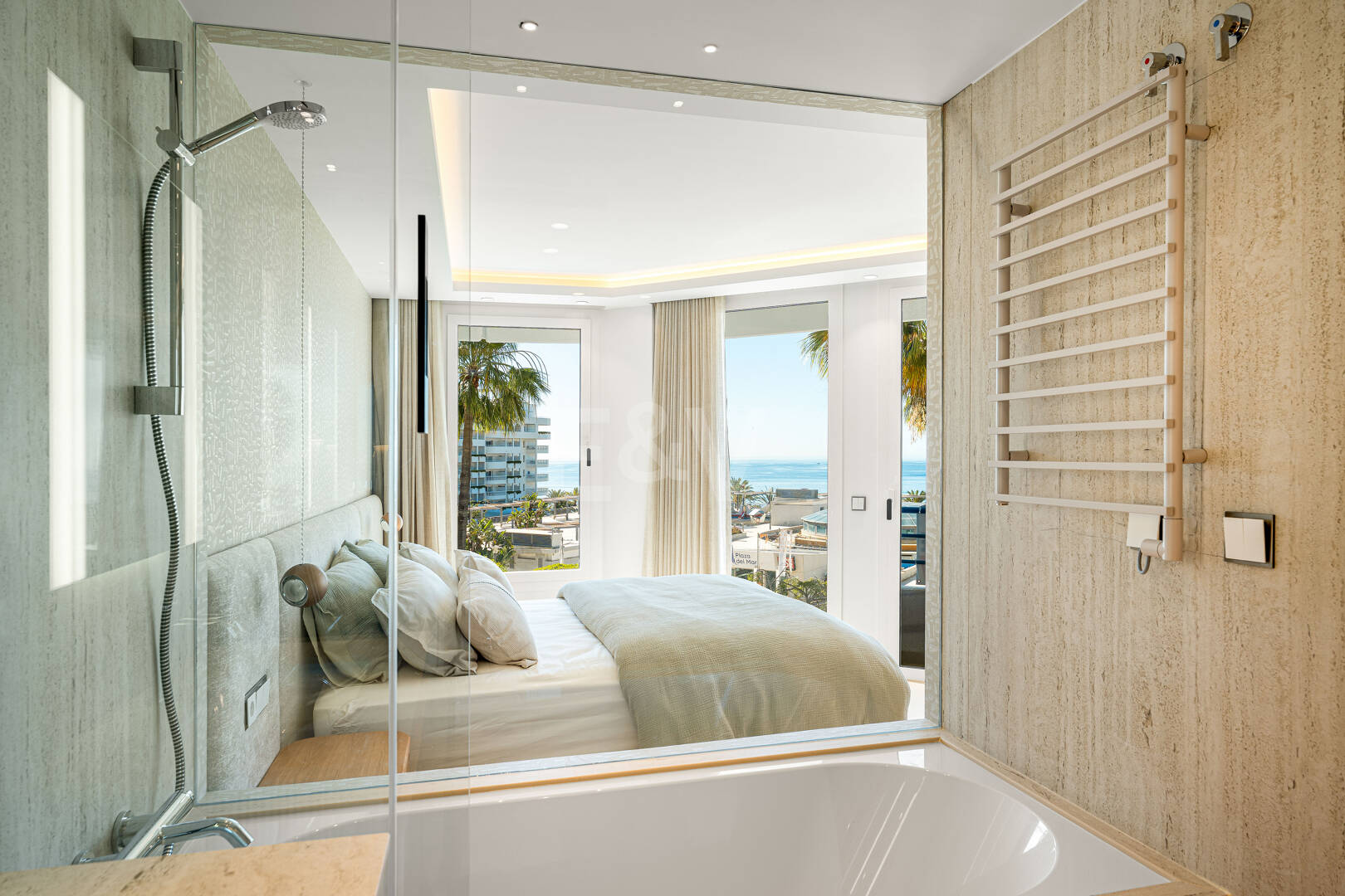Duplex à vendre en Beach Side Golden Mile, Marbella Golden Mile