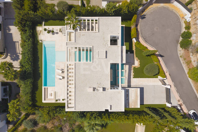 Luxury Villa with Breathtaking Panoramic Sea Views in La Alquería