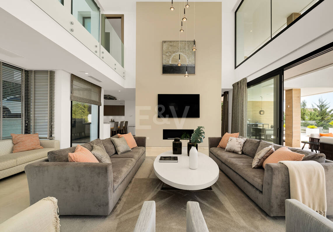 Luxury Villa with Breathtaking Panoramic Sea Views in La Alquería