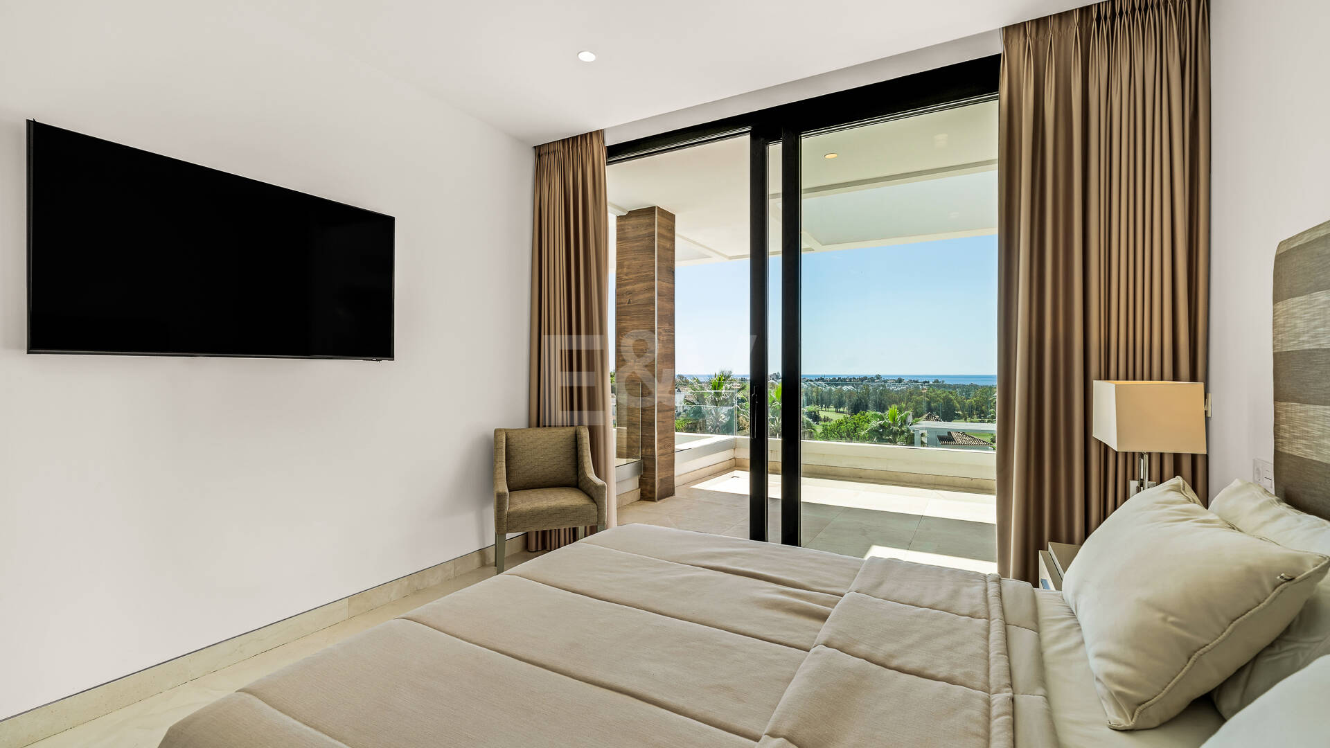 Luxury Villa with Breathtaking Panoramic Sea Views in La Alquería