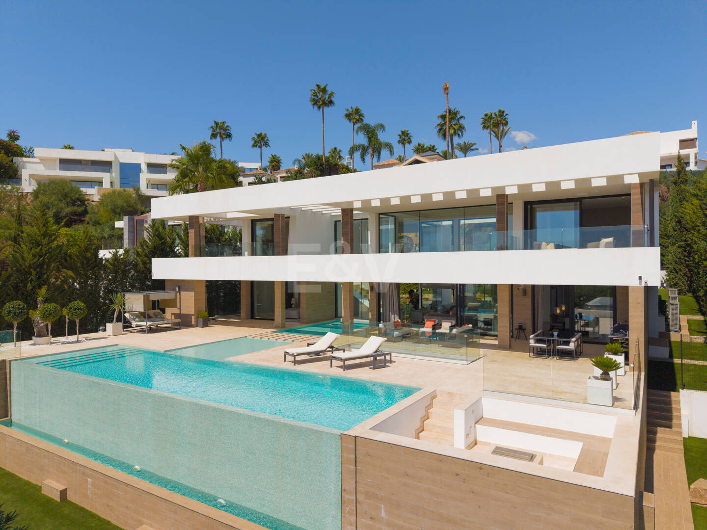 Luxury Villa with Breathtaking Panoramic Sea Views in La Alquería