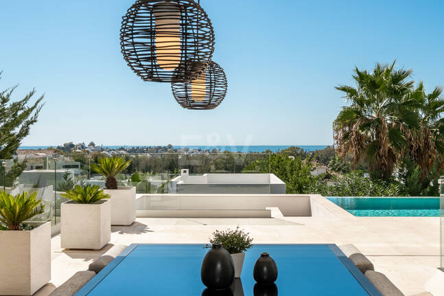 Luxury Villa with Breathtaking Panoramic Sea Views in La Alquería