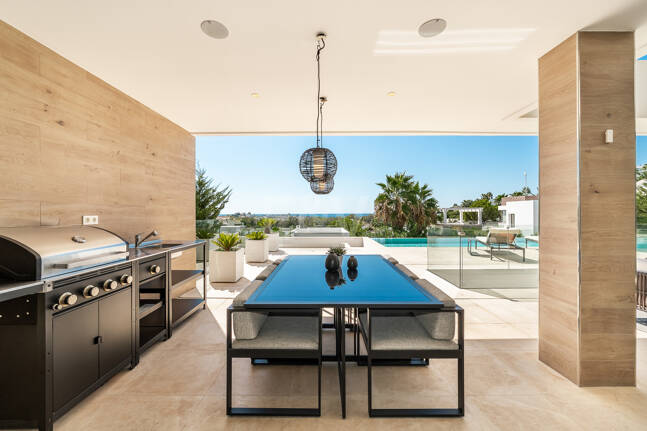 Luxury Villa with Breathtaking Panoramic Sea Views in La Alquería