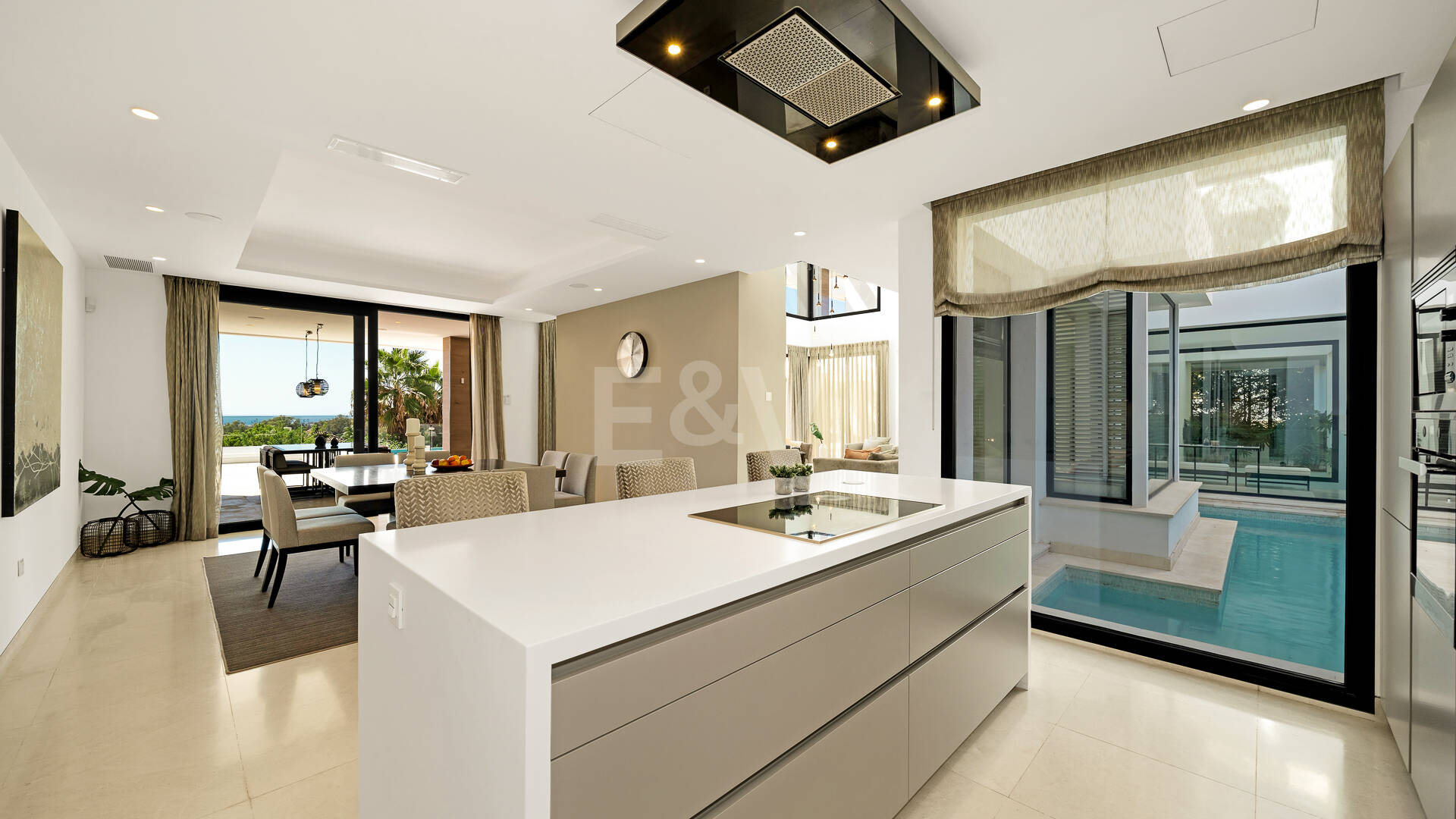 Luxury Villa with Breathtaking Panoramic Sea Views in La Alquería