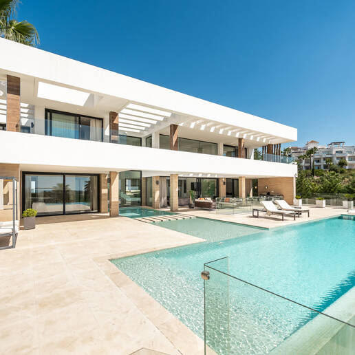 Luxury Villa with Breathtaking Panoramic Sea Views in La Alquería