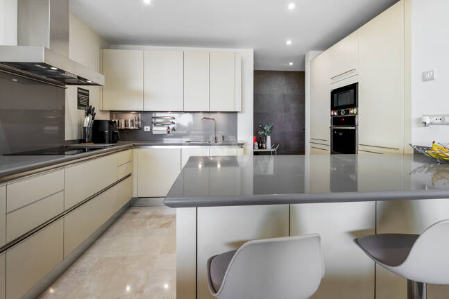 Appartement à vendre en Marbella Golden Mile, Marbella (Toutes les zones)