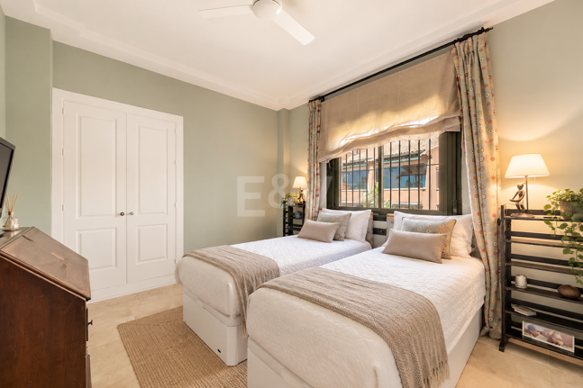 Elegancki Penthouse z widokiem na morze panoramiczne w El Rosario, Marbella