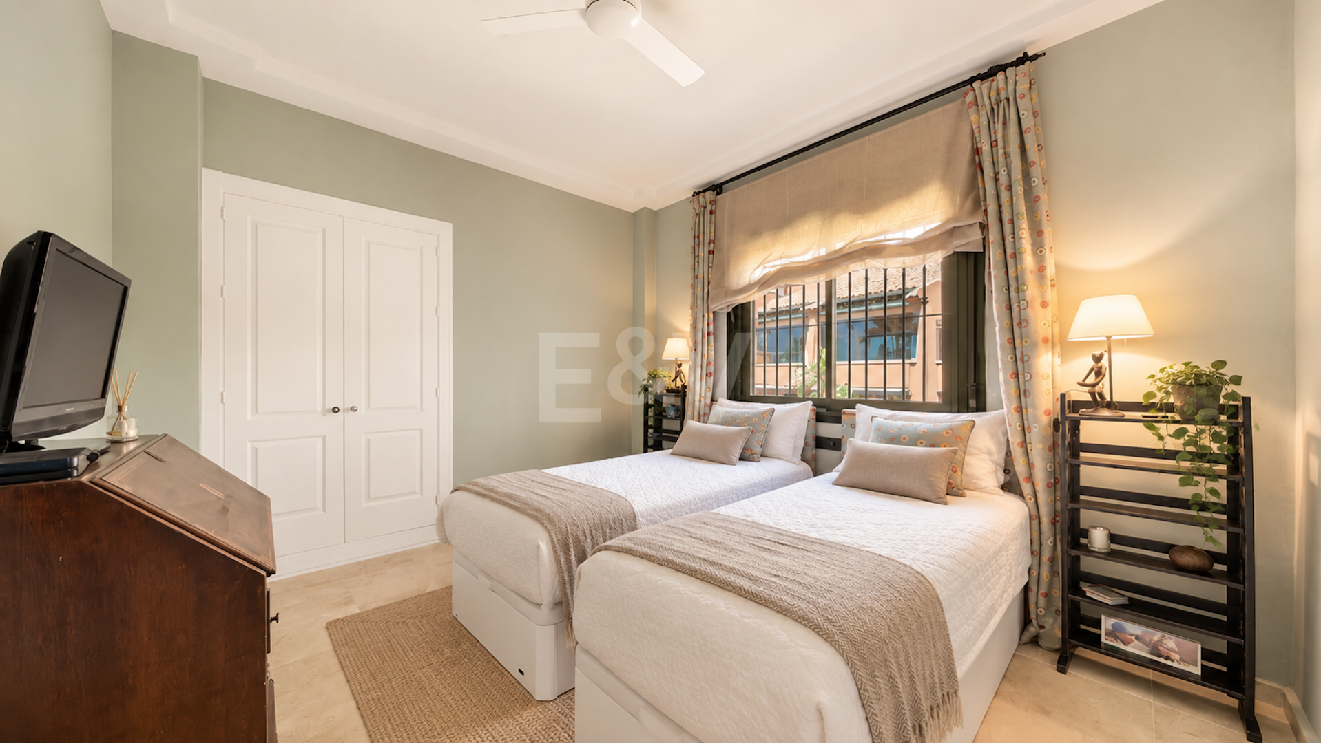 Elegancki Penthouse z widokiem na morze panoramiczne w El Rosario, Marbella