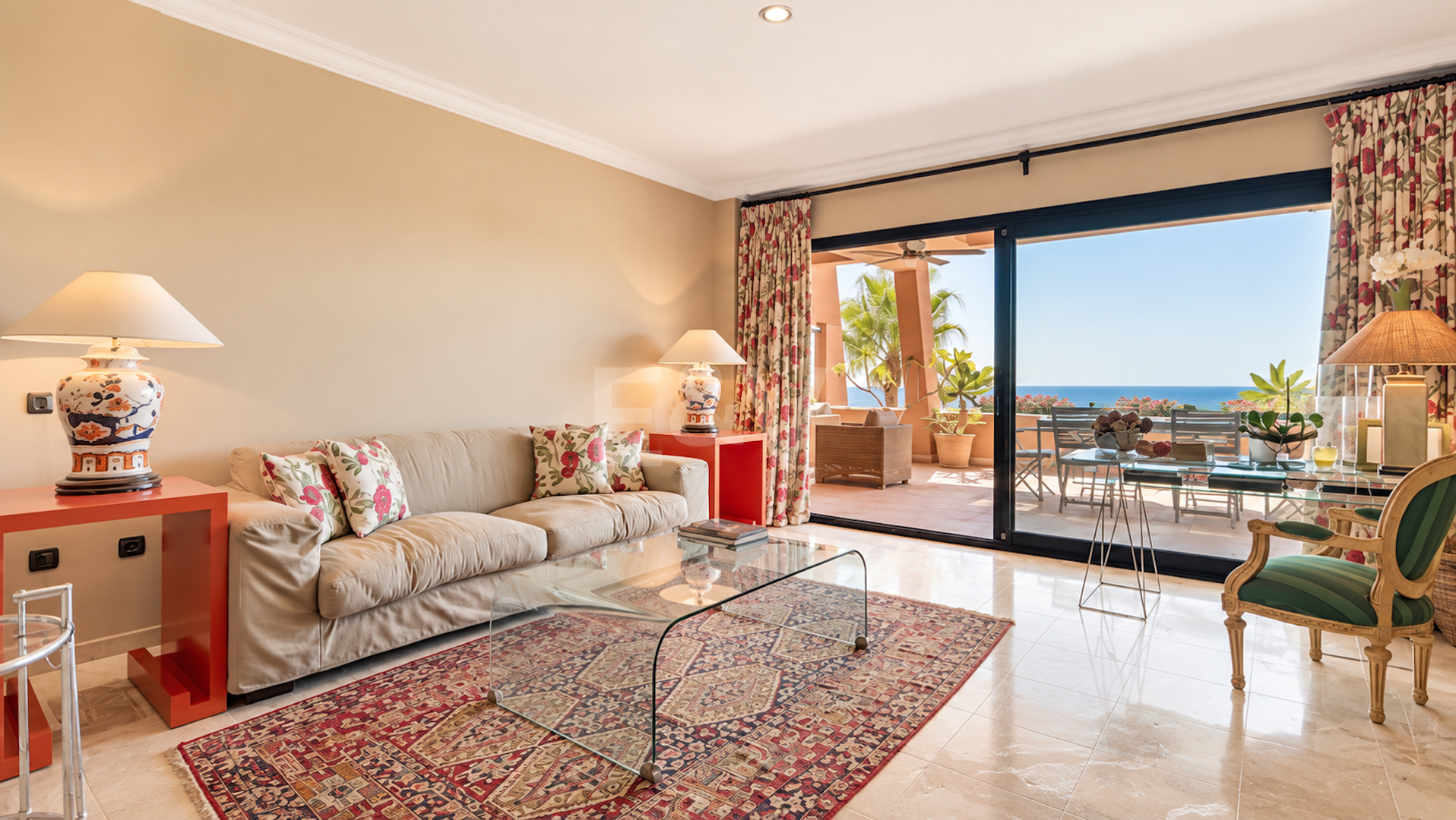 Elegancki Penthouse z widokiem na morze panoramiczne w El Rosario, Marbella