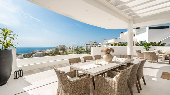 Elégant Palo Alto Duplex Penthouse avec Panoramique Vues