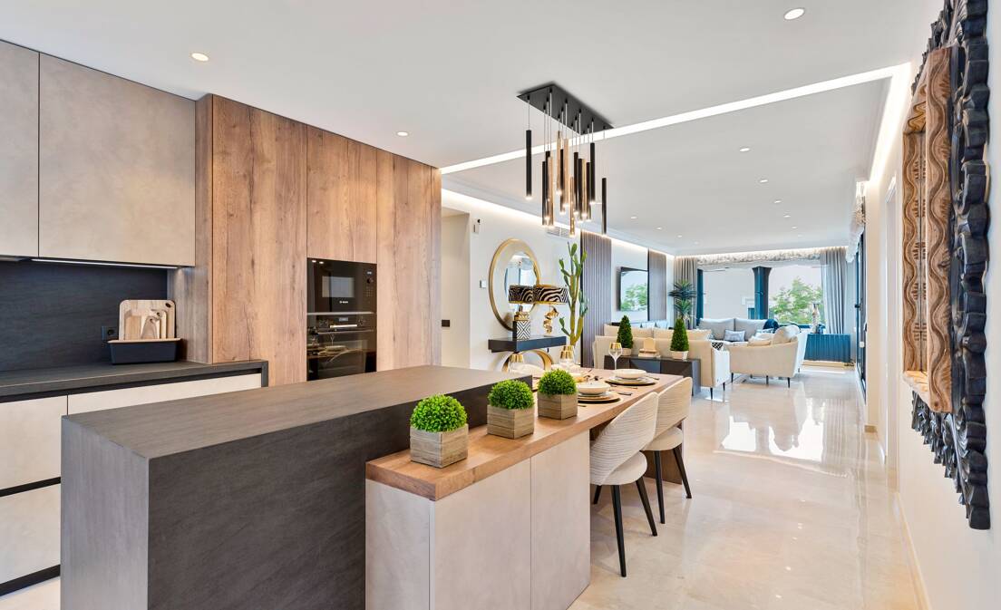 Penthouse na sprzedaż w Centrum Marbella, Marbella Miasto z 3 sypialnie, 2 łazienki i ma garaż. Wymiary: 278m&sup2; zbudowany, 133m&sup2;...