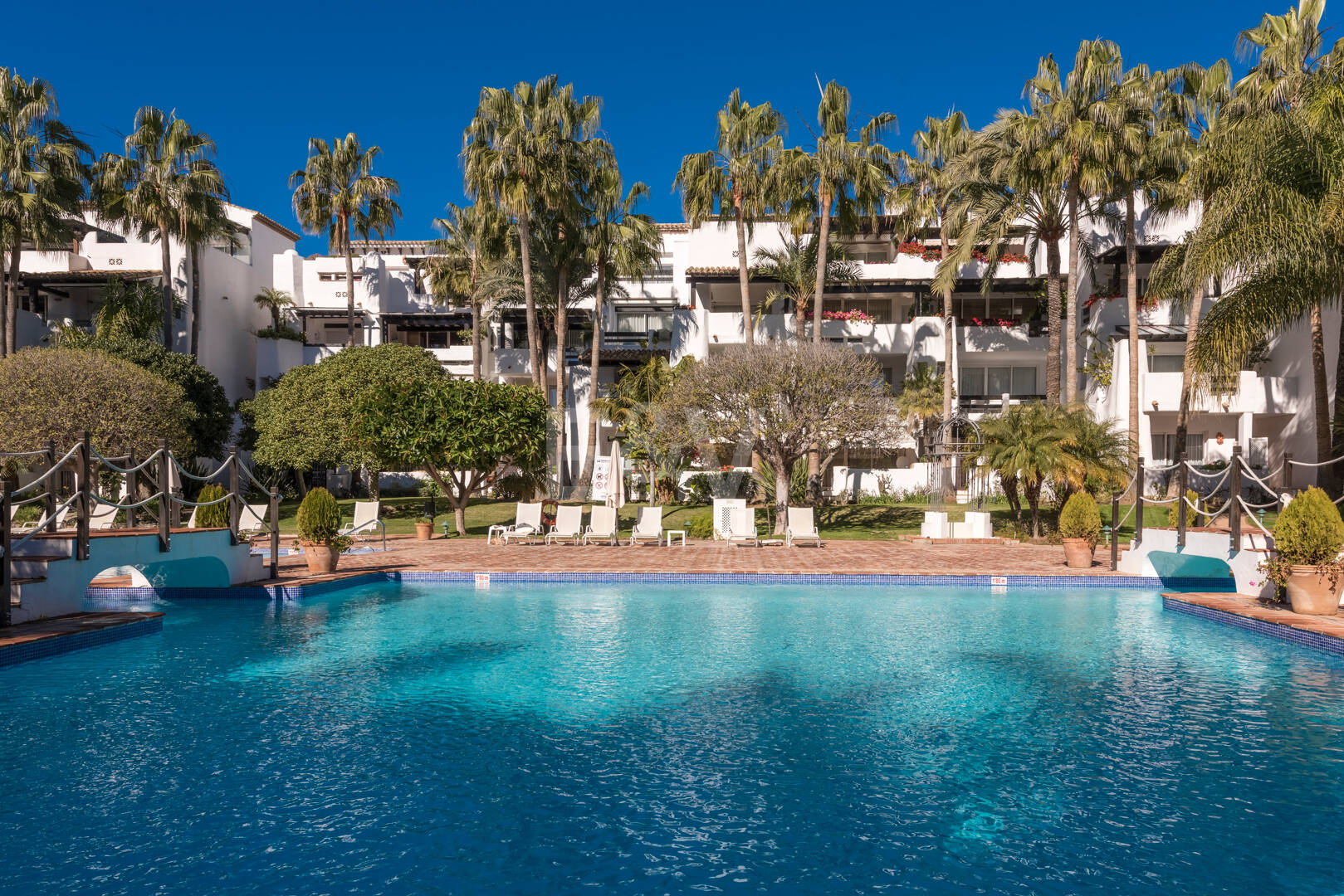 Takvåning till salu i Marbella Golden Mile