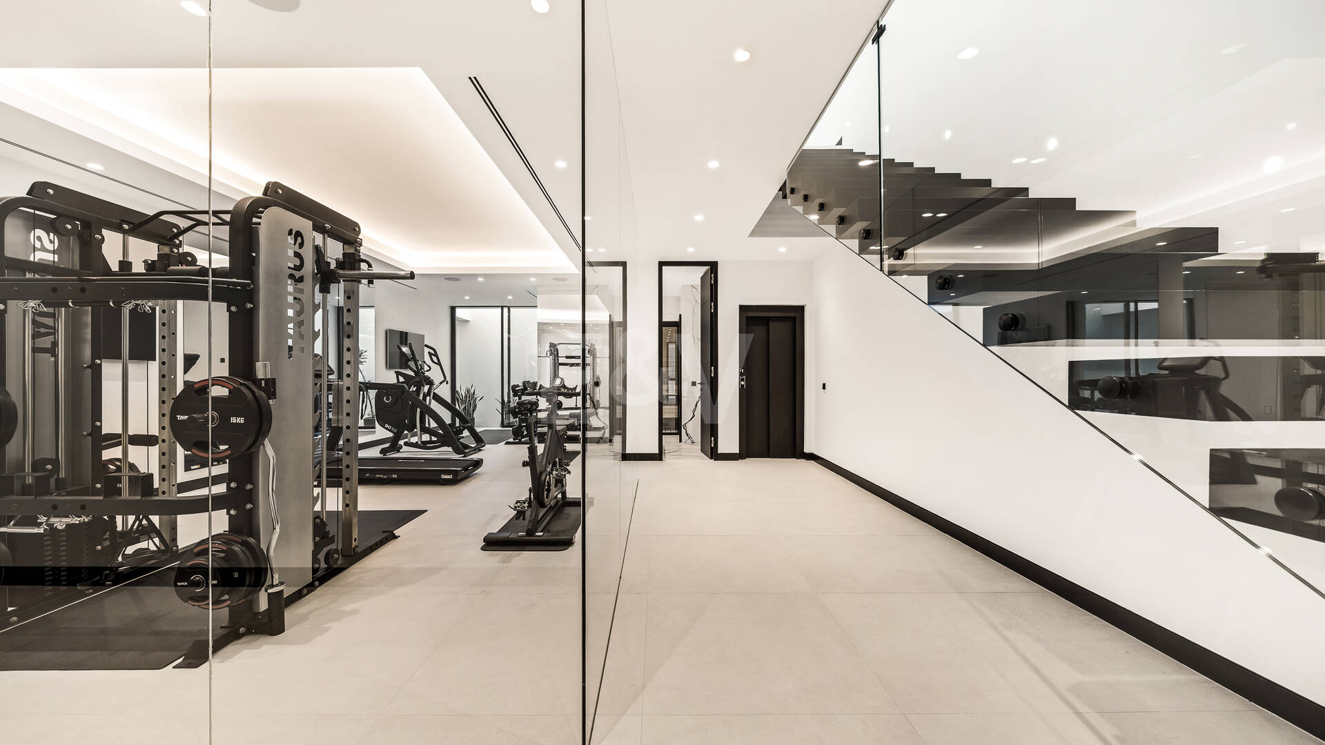Villa contemporánea de lujo en Las Lomas del Marbella Club, Milla de Oro de Marbella