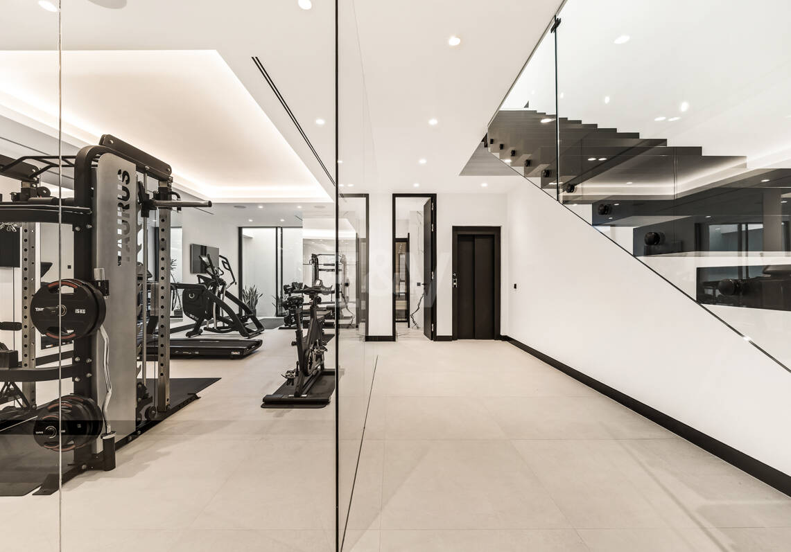 Villa contemporánea de lujo en Las Lomas del Marbella Club, Milla de Oro de Marbella