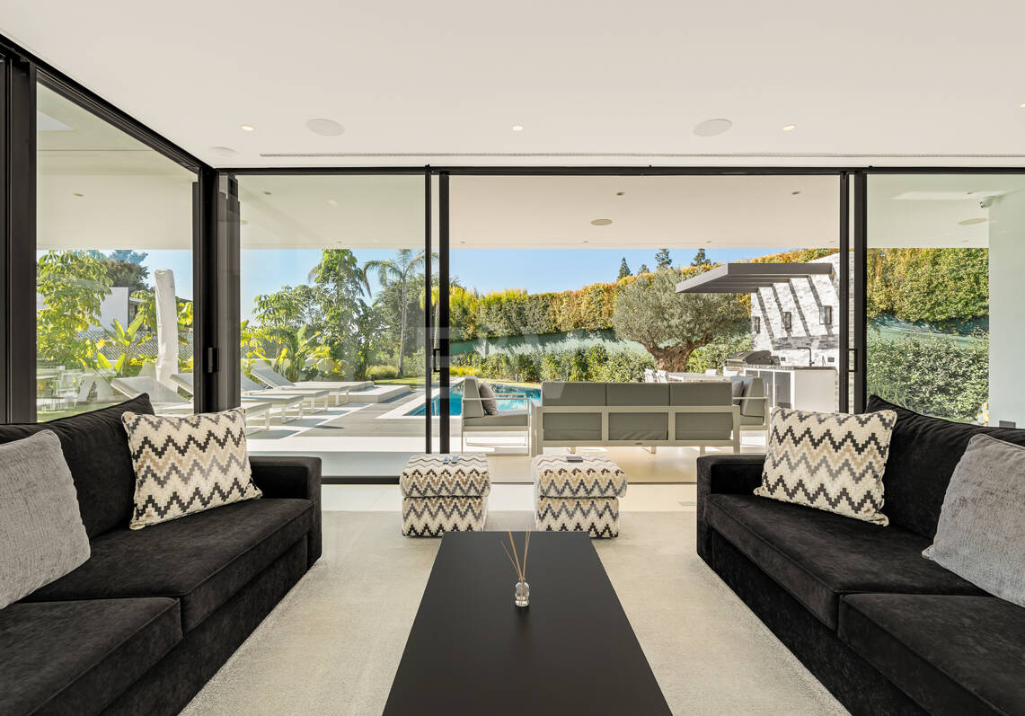 Villa contemporánea de lujo en Las Lomas del Marbella Club, Milla de Oro de Marbella