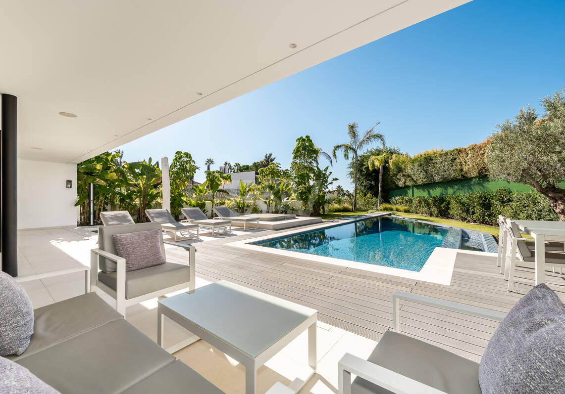 Villa contemporánea de lujo en Las Lomas del Marbella Club, Milla de Oro de Marbella