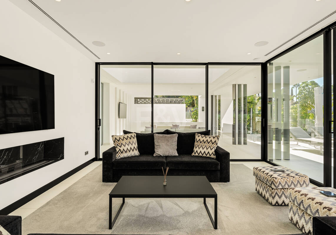 Villa contemporánea de lujo en Las Lomas del Marbella Club, Milla de Oro de Marbella