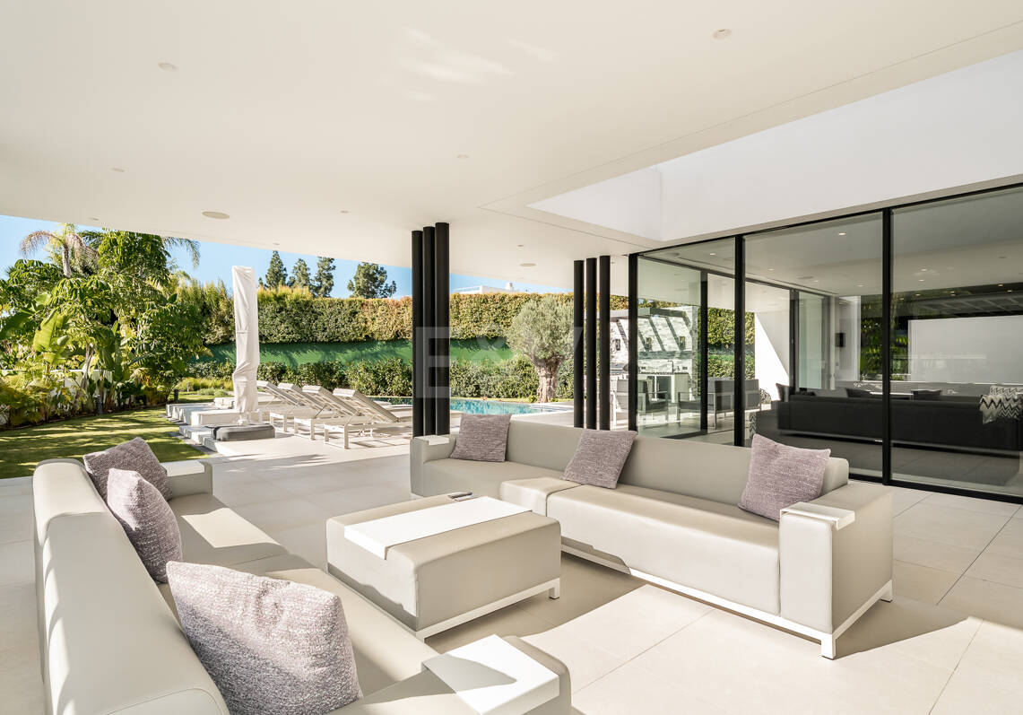 Villa contemporánea de lujo en Las Lomas del Marbella Club, Milla de Oro de Marbella