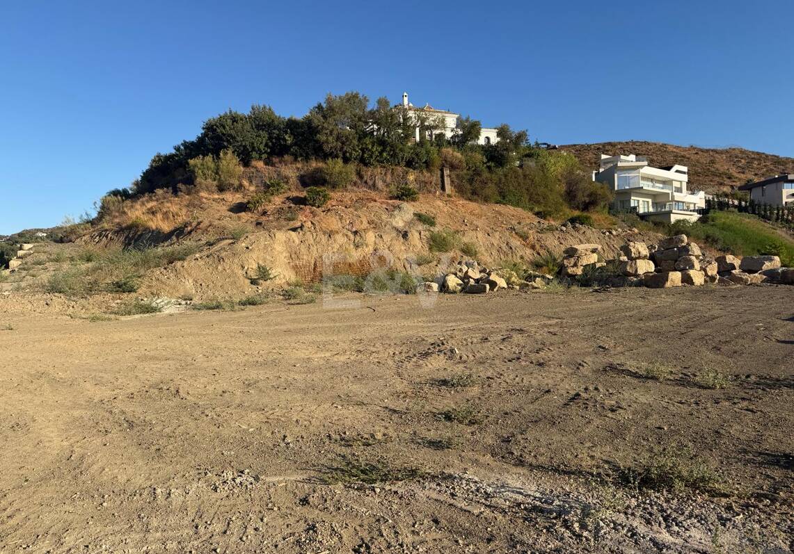 Dzialka na sprzedaż w Marbella Club Golf Resort, Benahavis