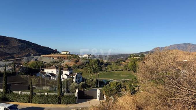 Dzialka na sprzedaż w Marbella Club Golf Resort, Benahavis