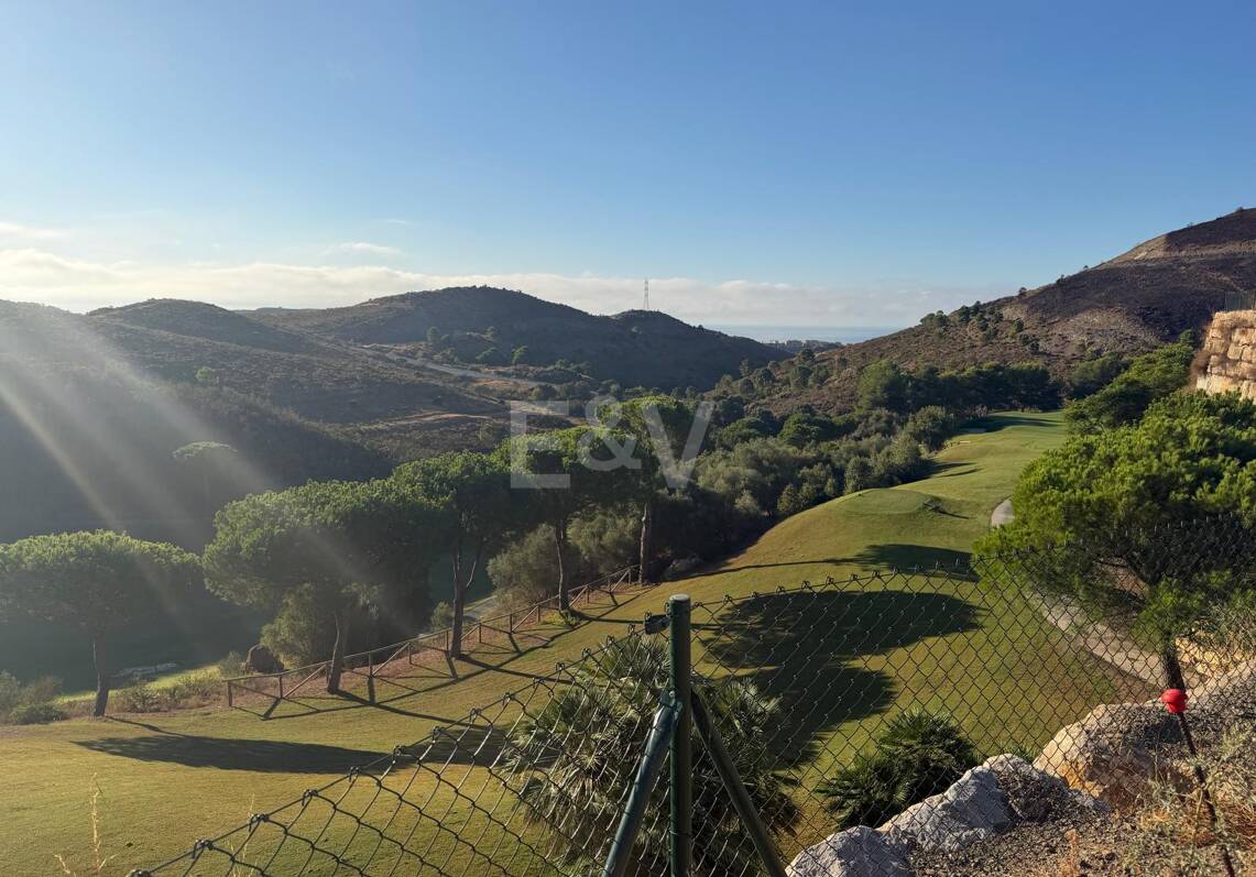 Dzialka na sprzedaż w Marbella Club Golf Resort, Benahavis