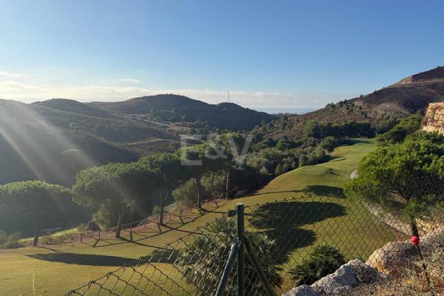 Dzialka na sprzedaż w Marbella Club Golf Resort, Benahavis