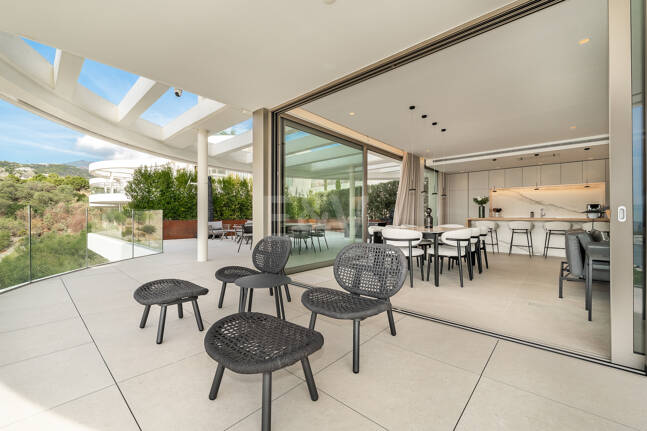 Fully Furnished Apartment with Panoramic Views at The View, La Quinta