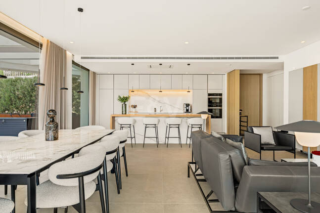 Fully Furnished Apartment with Panoramic Views at The View, La Quinta