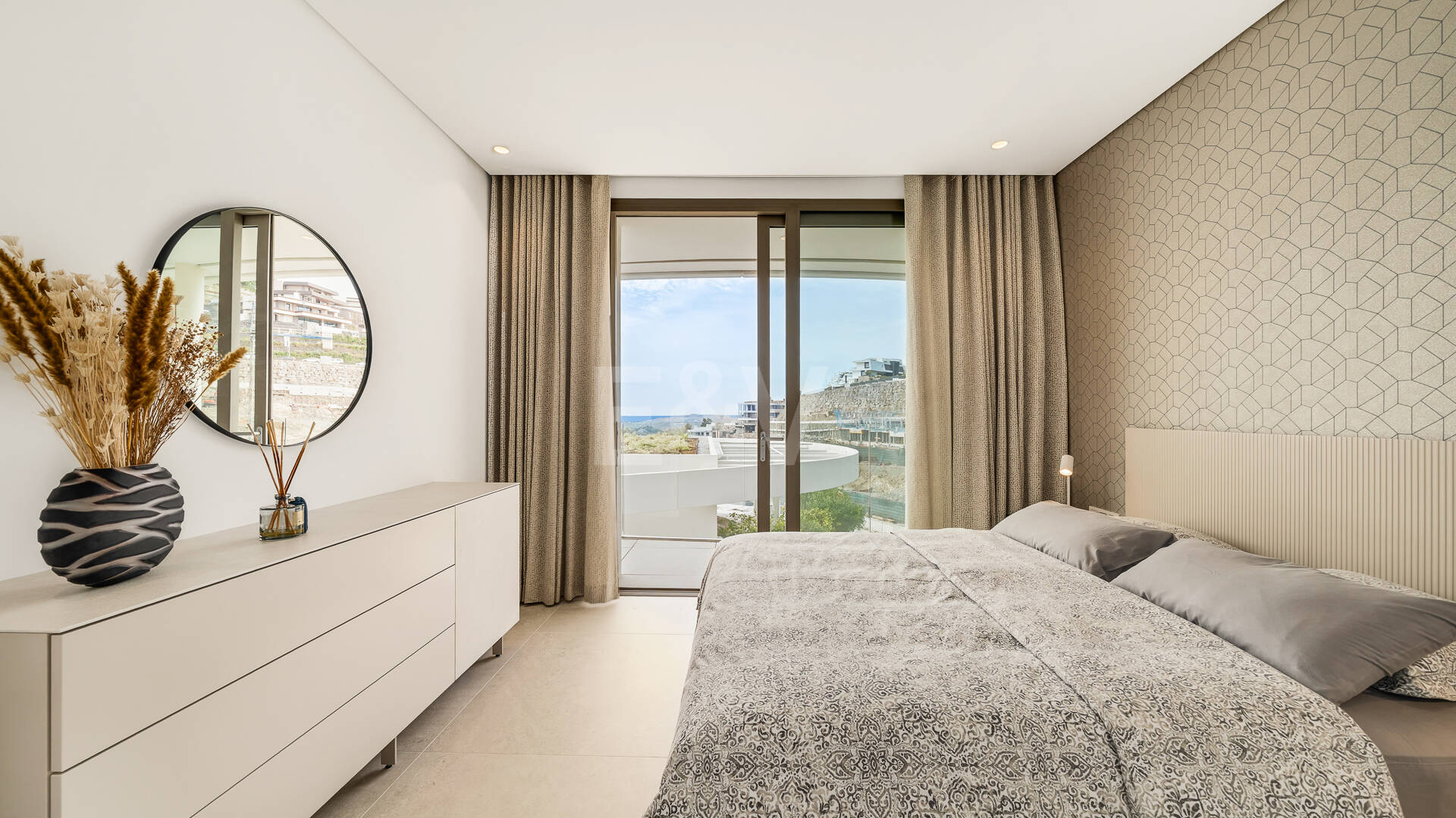 Fully Furnished Apartment with Panoramic Views at The View, La Quinta