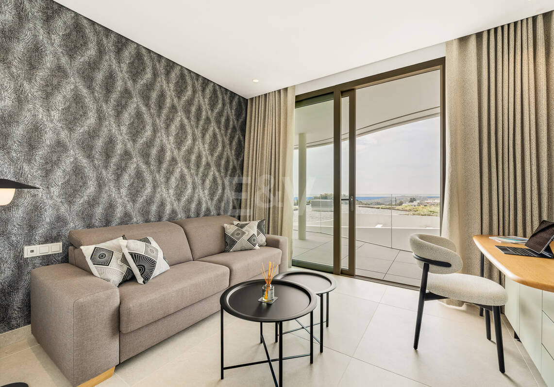 Fully Furnished Apartment with Panoramic Views at The View, La Quinta