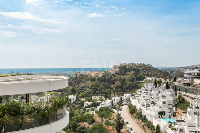 Fully Furnished Apartment with Panoramic Views at The View, La Quinta