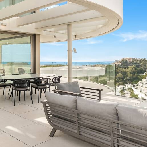 Fully Furnished Apartment with Panoramic Views at The View, La Quinta