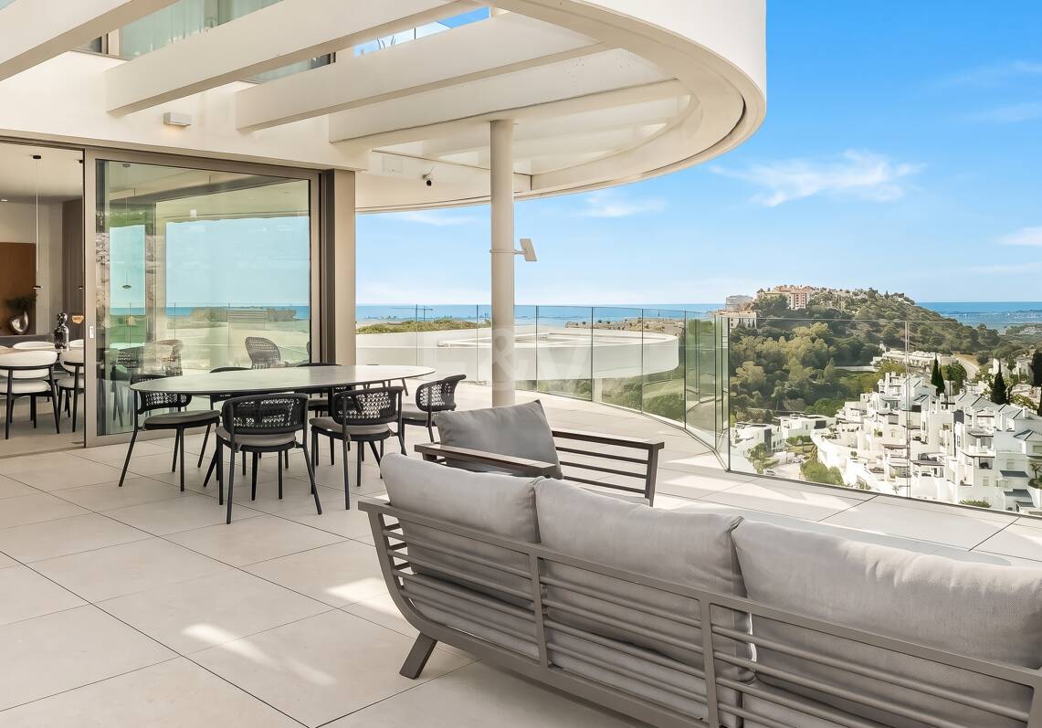 Fully Furnished Apartment with Panoramic Views at The View, La Quinta