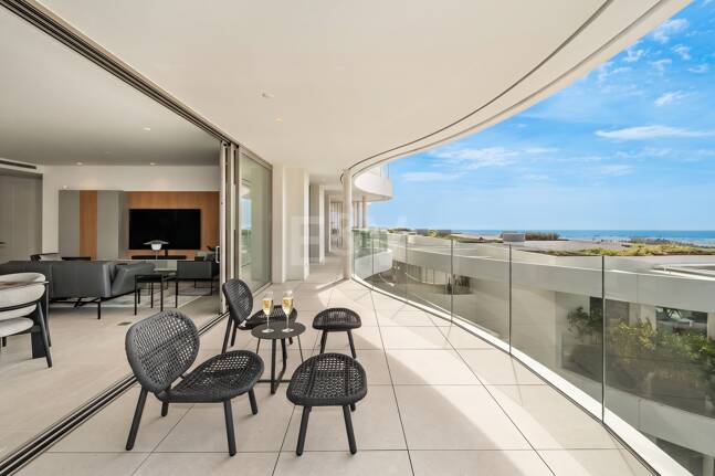 Fully Furnished Apartment with Panoramic Views at The View, La Quinta
