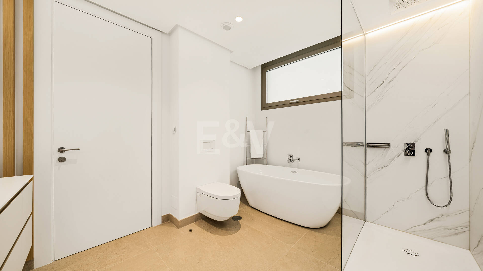 Fully Furnished Apartment with Panoramic Views at The View, La Quinta