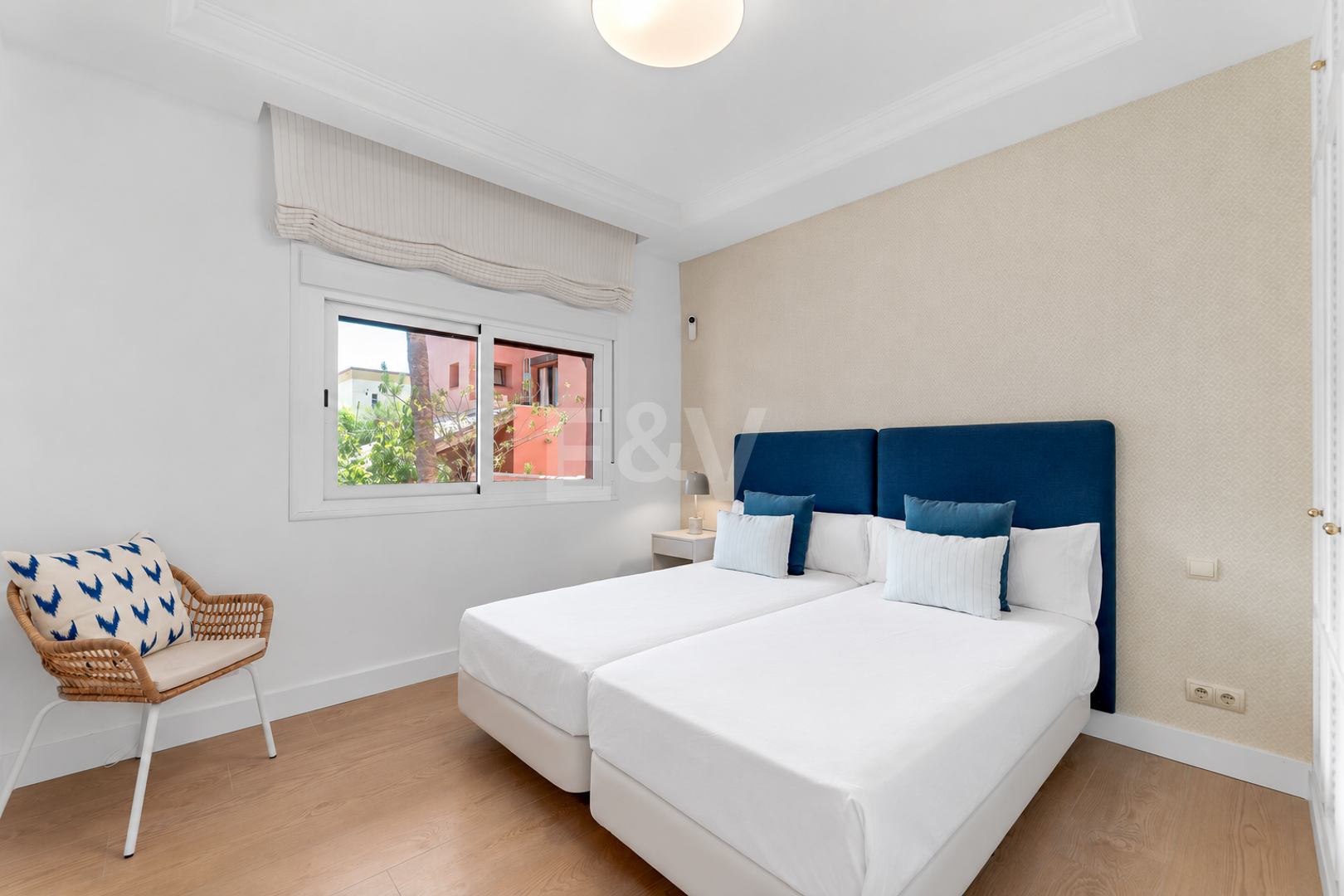Fully Modernised Beachside Penthouse in Elviria