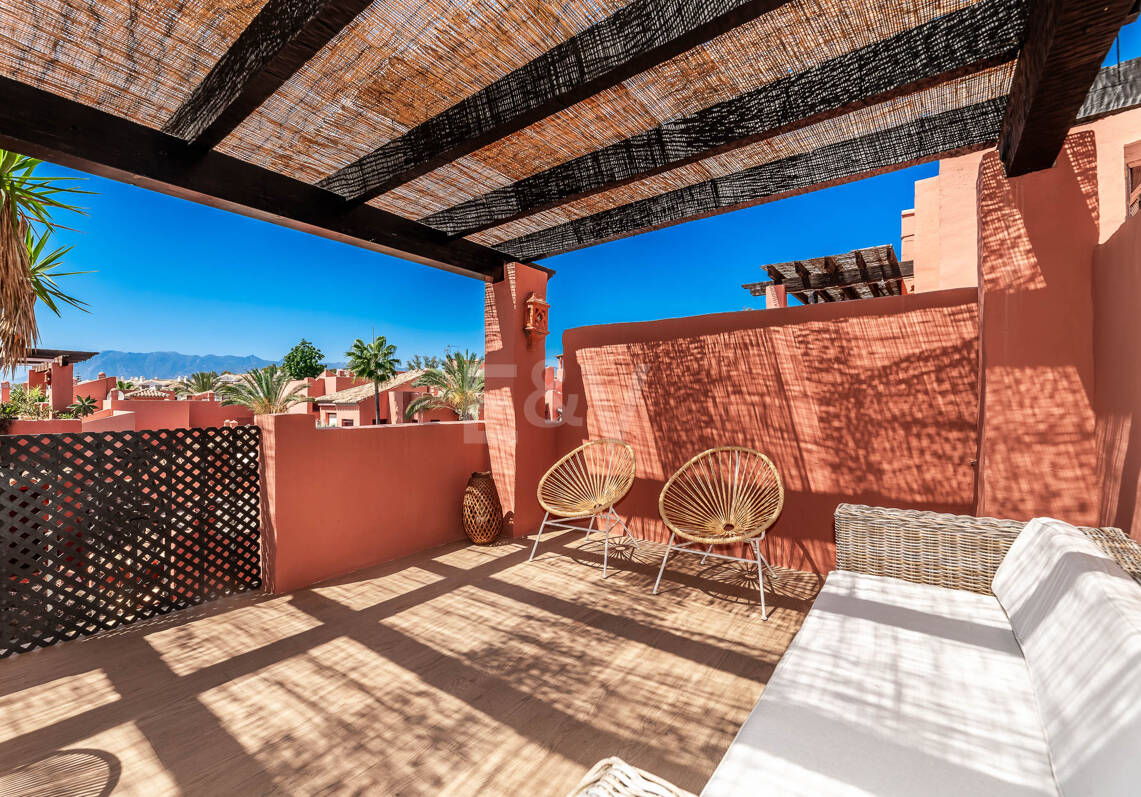 Fully Modernised Beachside Penthouse in Elviria