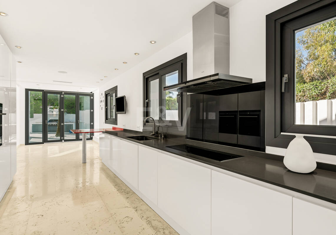 Villa à vendre en Marbella Golden Mile, Marbella (Toutes les zones)