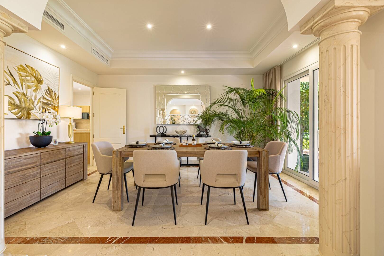 Luxurious Timeless Residence with Panoramic Sea Views in Los Flamingos