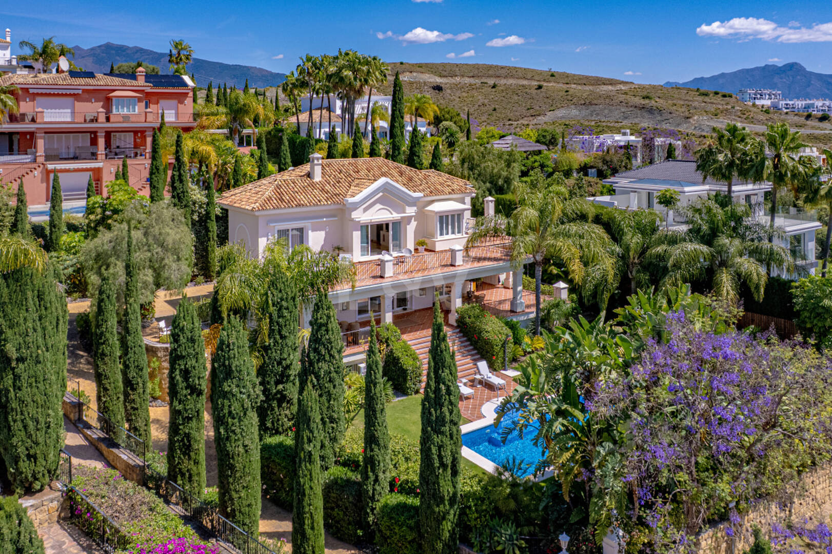 Luxurious Timeless Residence with Panoramic Sea Views in Los Flamingos