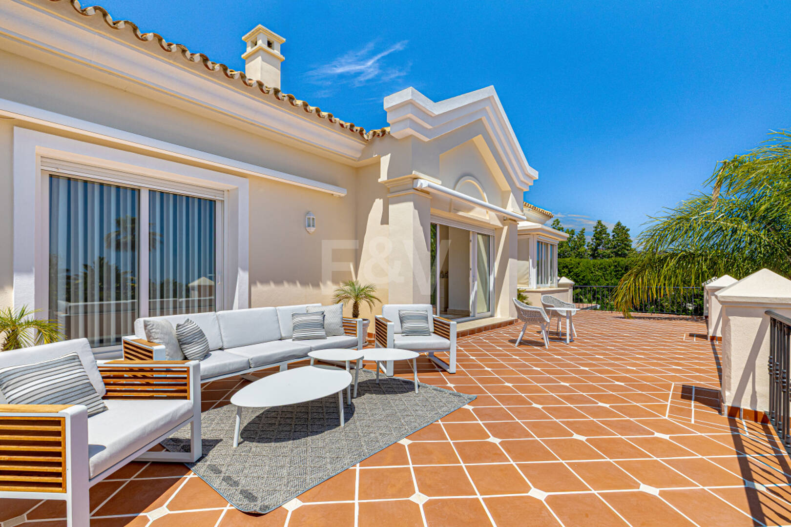 Luxurious Timeless Residence with Panoramic Sea Views in Los Flamingos