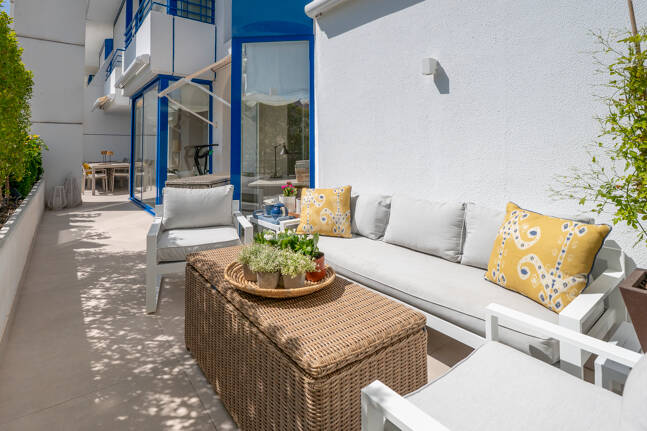Ático impresionante con piscina en la azotea, a pocos momentos de la playa y del casco antiguo de Marbella