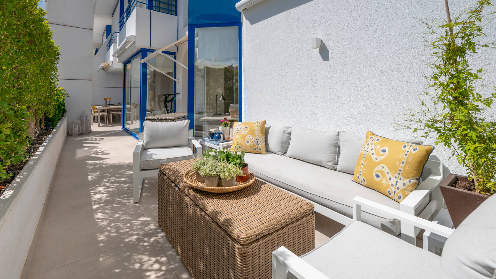 Ático impresionante con piscina en la azotea, a pocos momentos de la playa y del casco antiguo de Marbella