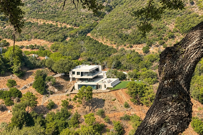 Moderna Villa de Lujo con Wellness Privado en Monte Mayor